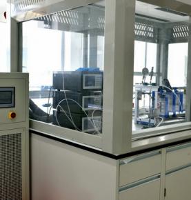 Continuous flow reactor