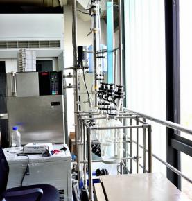 High Vacuum distillation unit 1